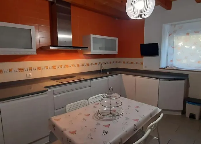 בית נופש Entre Y Atapuerca Burgo